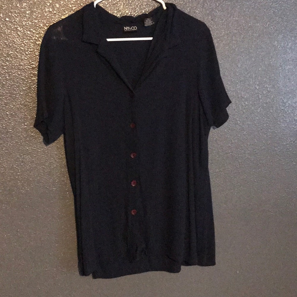 Detailed top